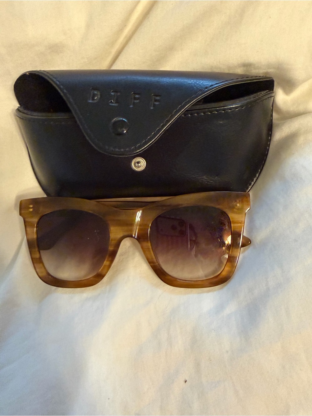 Diff Eyewear Brown Tortoise Square Sunglasses